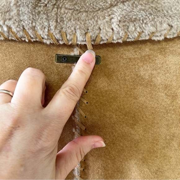 Y2K Guess Suede Jacket Women's Medium Faux Shearling Lace Trim Vintage 90's - Picture 3 of 16